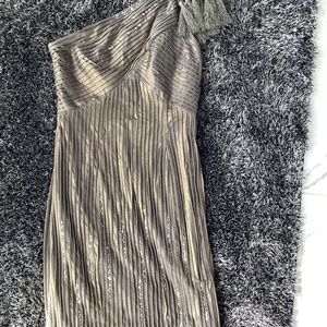 Tadashi Shoji formal event dress